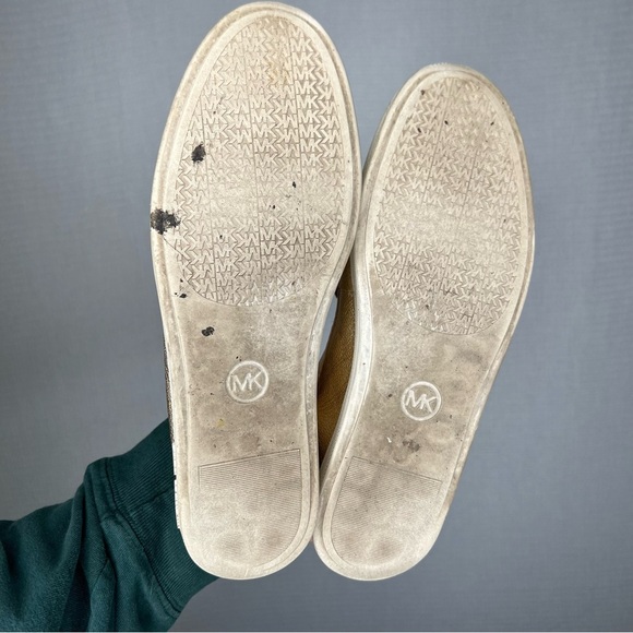Micheal Kors | MK Gold Slip On Loafer Shoe Boat Flats 7.5 - Picture 6 of 7